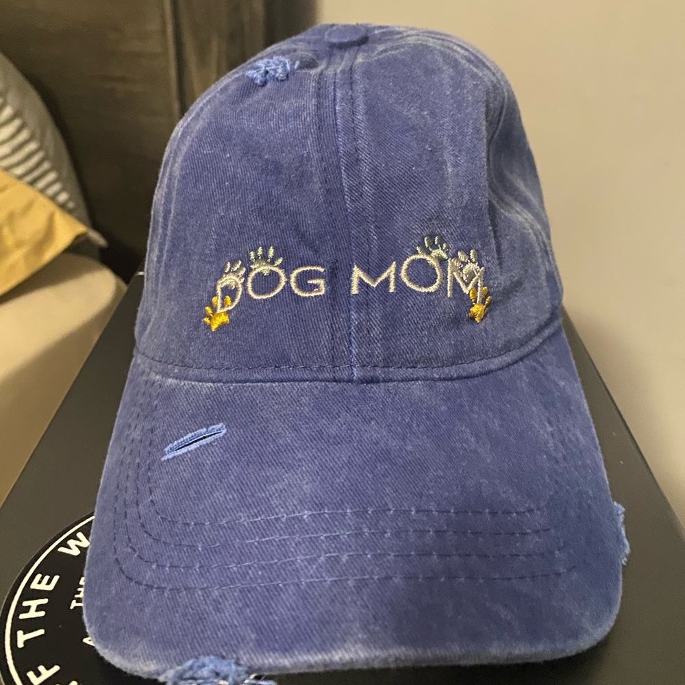 Dog mom baseball cap